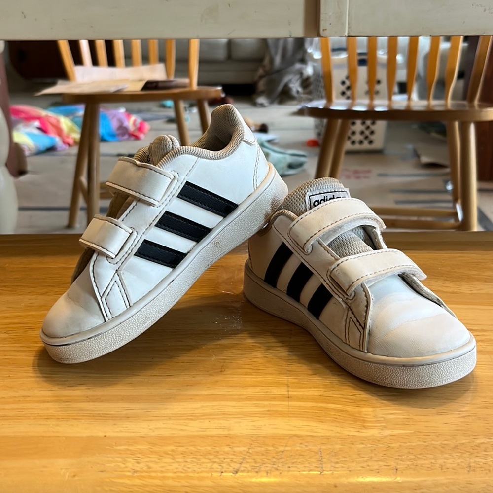 Toddler boys adidas size 8
